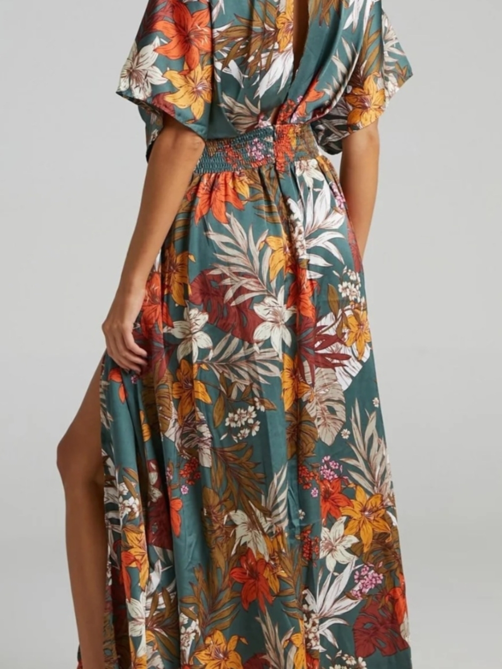NWOT Size US 6 Showpo Aussie Floral Deep V-Neck Maxi Dress Tropical Boho - Picture 3 of 16